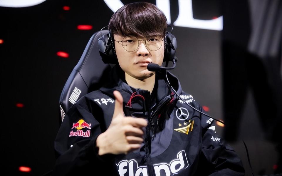 英雄联盟S12小组赛第五日总结：T1、EDG小组一二名出线