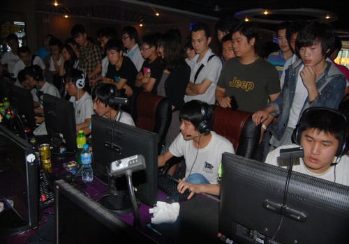 TenZ 正式与 Sentinels 结束合作;