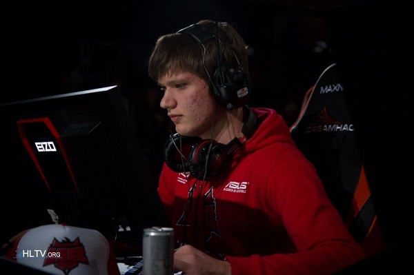 TTG让二追三XYG，九尾意外上热搜，你觉得TTG舍得下九尾吗？